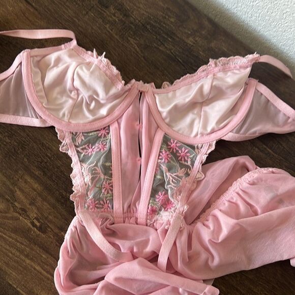 New Sexy Floral Embroidery Mesh Split Cut Out Lingerie Dress with G String - Picture 13 of 16